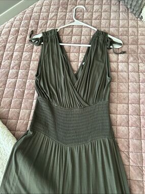 Olive Green Sleeveless V-Neck Jumpsuit with Smocked Waist